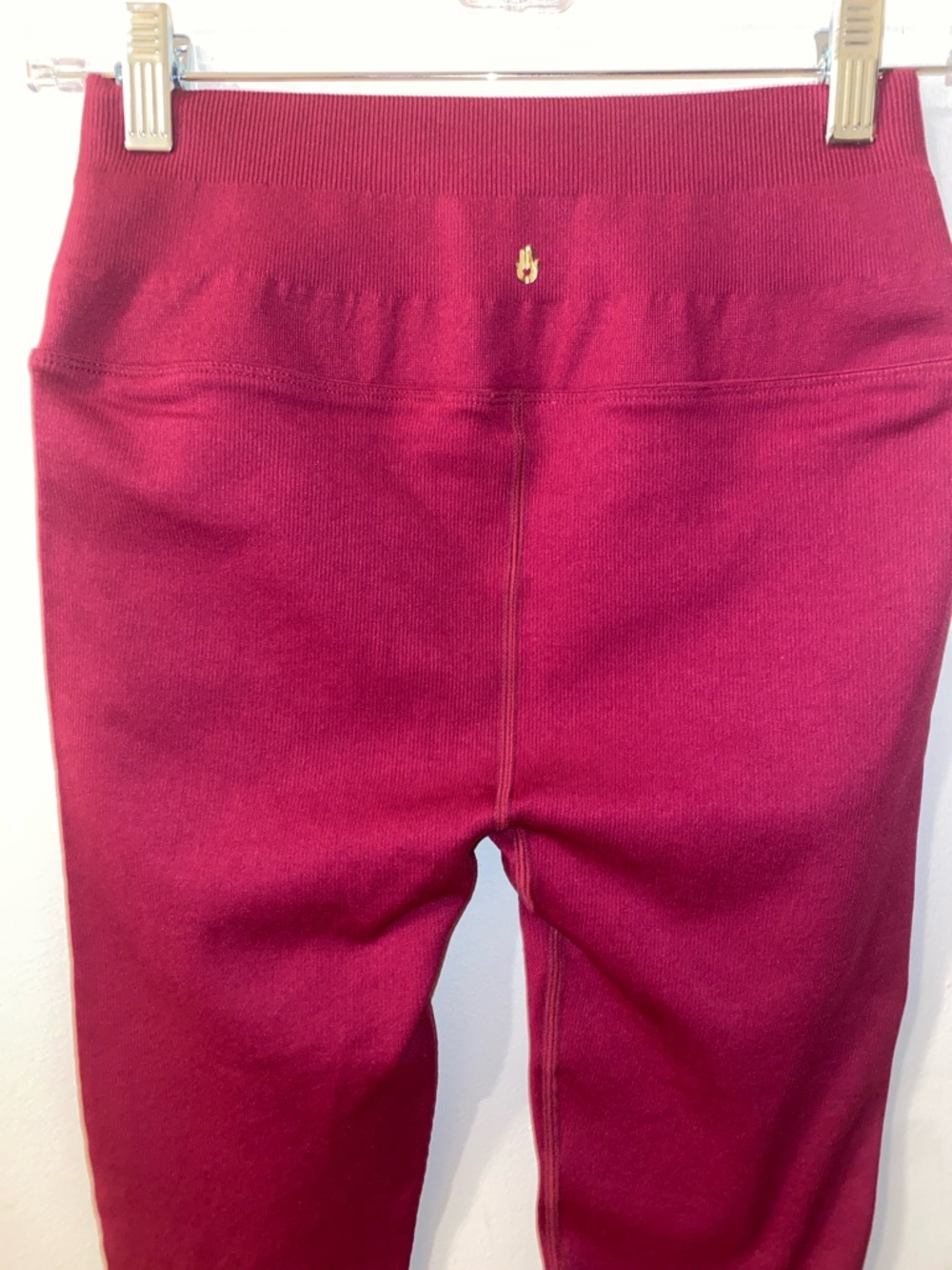 Spiritual Gangster Ribbed High-Waist Leggings Size M/L - Picture 5 of 11